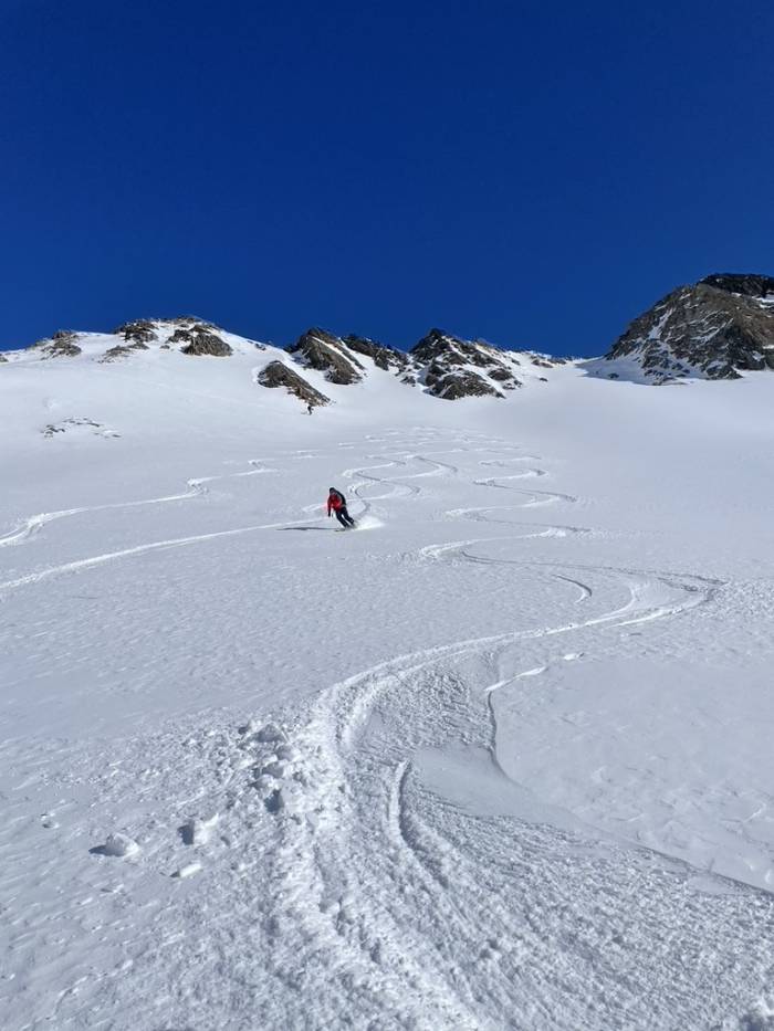Firnsurfen in Reinkultur.