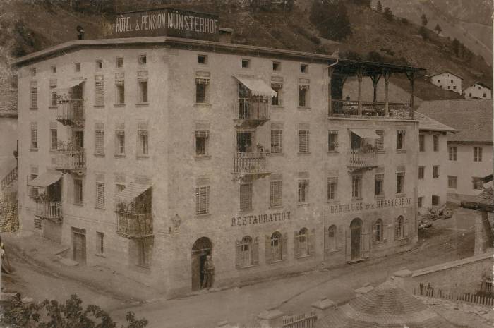 Das Hotel Münsterhof um 1915.