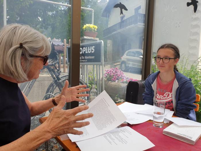 Eine enge Zusammenarbeit der beiden Autorinnen Susann Bosshard-Kälin (l) und Anna Rodigari (r) ist die Basis für das Buchprojekt. 