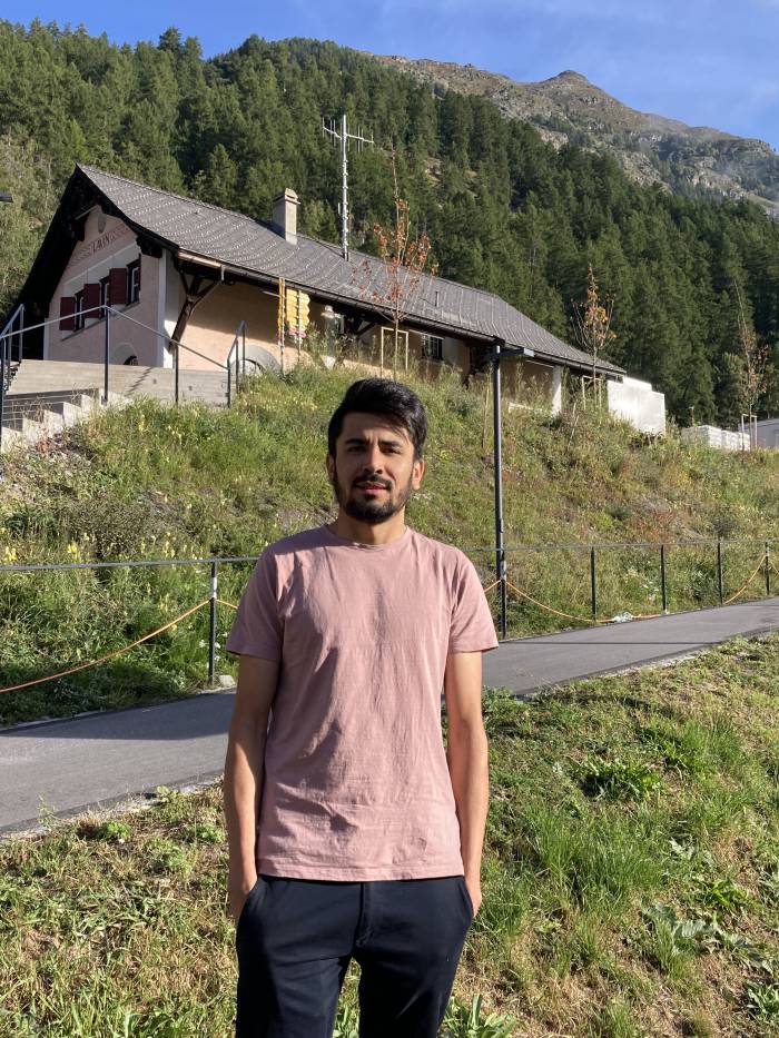 Ehsan Hossaini fühlt sich wohl in Lavin.