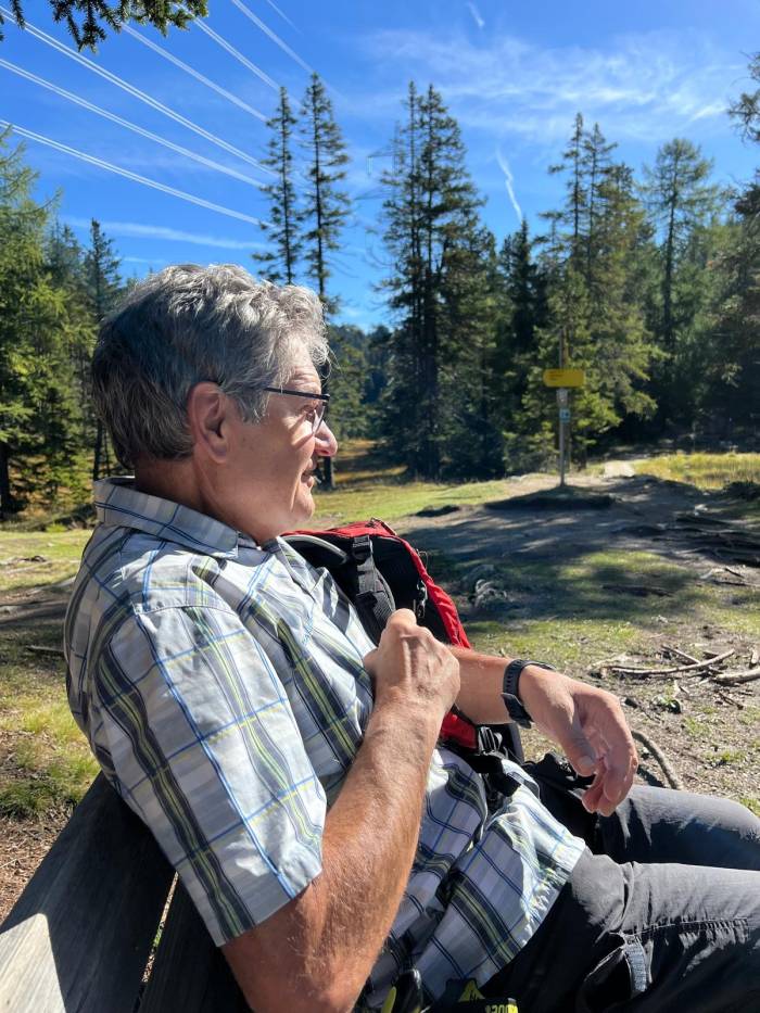 Beim Wandern kann Gian Janett Energie tanken – auch für den Bike-Marathon.
