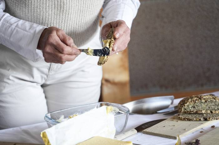 Degustationen bringen Produzent*innen mit Gästen zusammen.