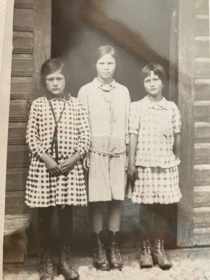 Alice Lemm ganz rechts mit ihren Geschwistern.
