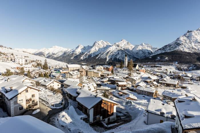 Ftan liegt auf einer eigentlichen Sonnenterrasse. (Foto: Andrea Badrutt, Chur)