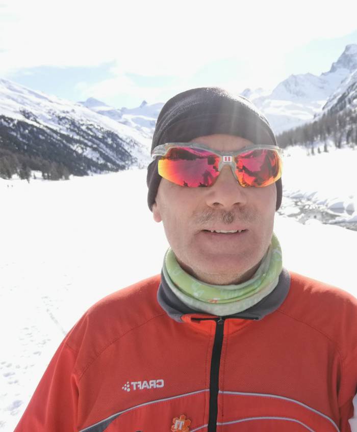 Peter Hösli ist Filialleiter des Do it in Zernez und weiss für alle Probleme und Aufgabenstellungen der Kundschaft den richtigen Rat und hat die richtigen Materialien bereit. In seiner Freizeit ist er im Winter vorab auf der Loipe anzutreffen.