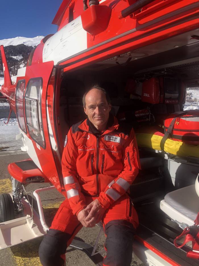 Peter Caviezel war einst Helimechaniker, heute ist er Rettungssanit&auml;ter bei der Rega.