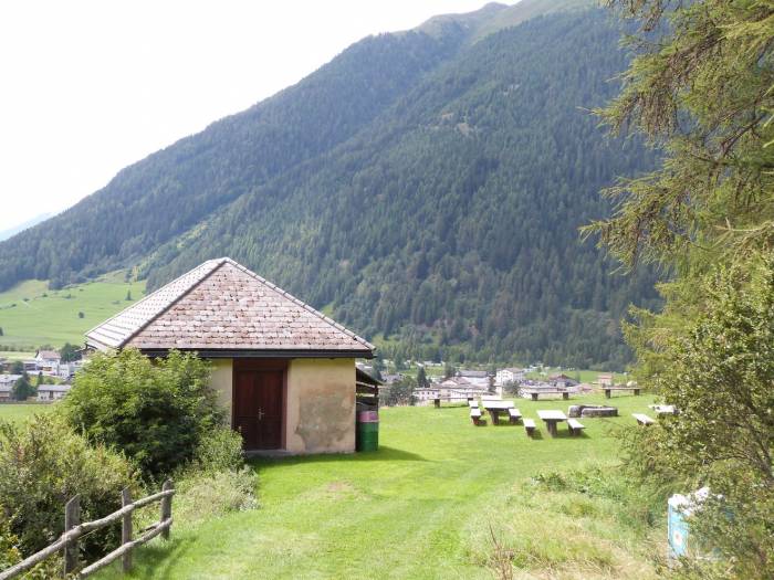 Costetta, der Grillplatz der Zernezer, etwas oberhalb der reformierten Kirche gelegen.
